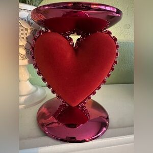 NEW BBW BEAUTIFUL RIBBED HEART SHAPE 3 WICK CANDLE PEDESTAL ❤️❤️❤️